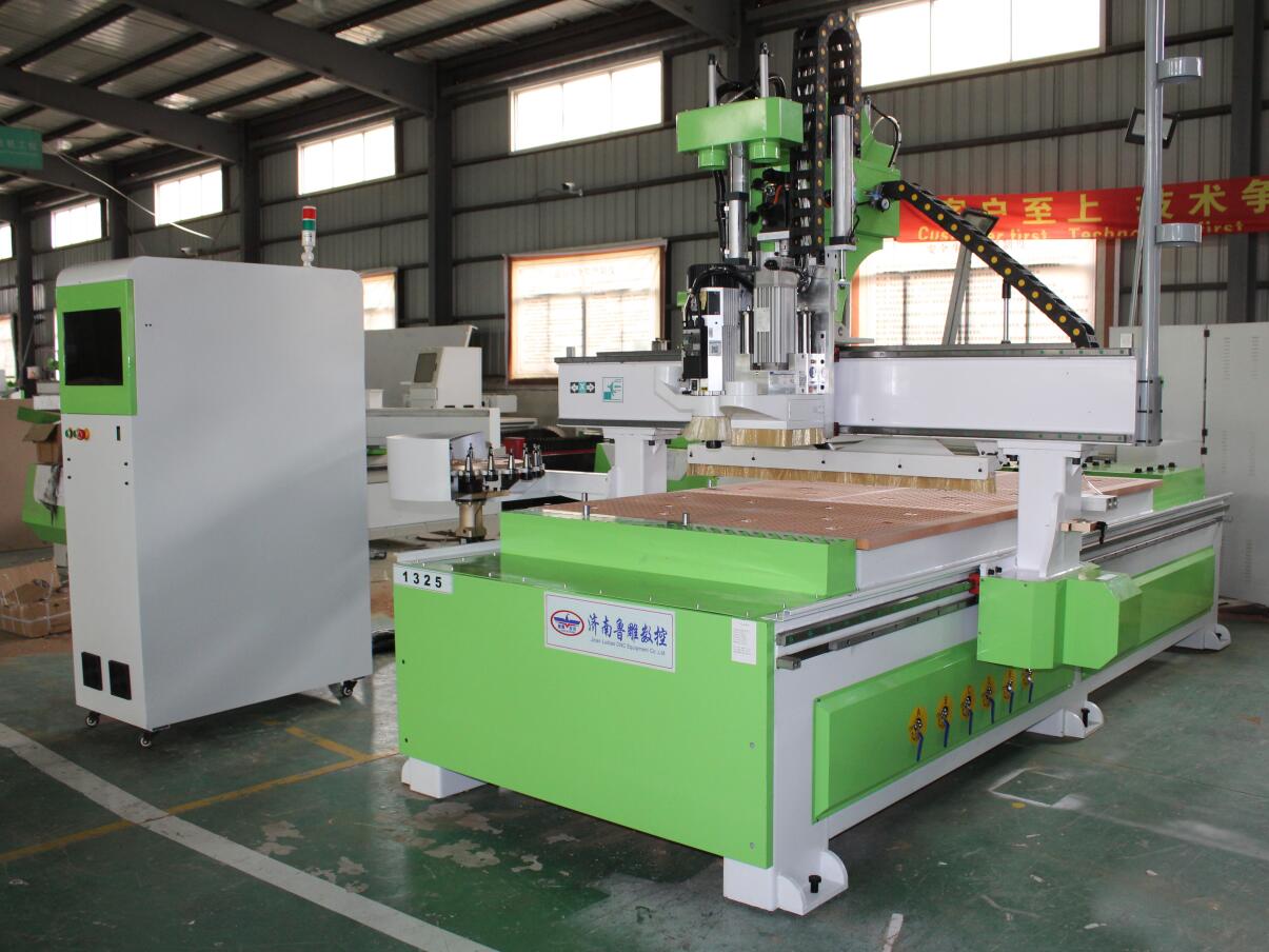 LD1325排鉆加工中心 LD1325排鉆加工中心