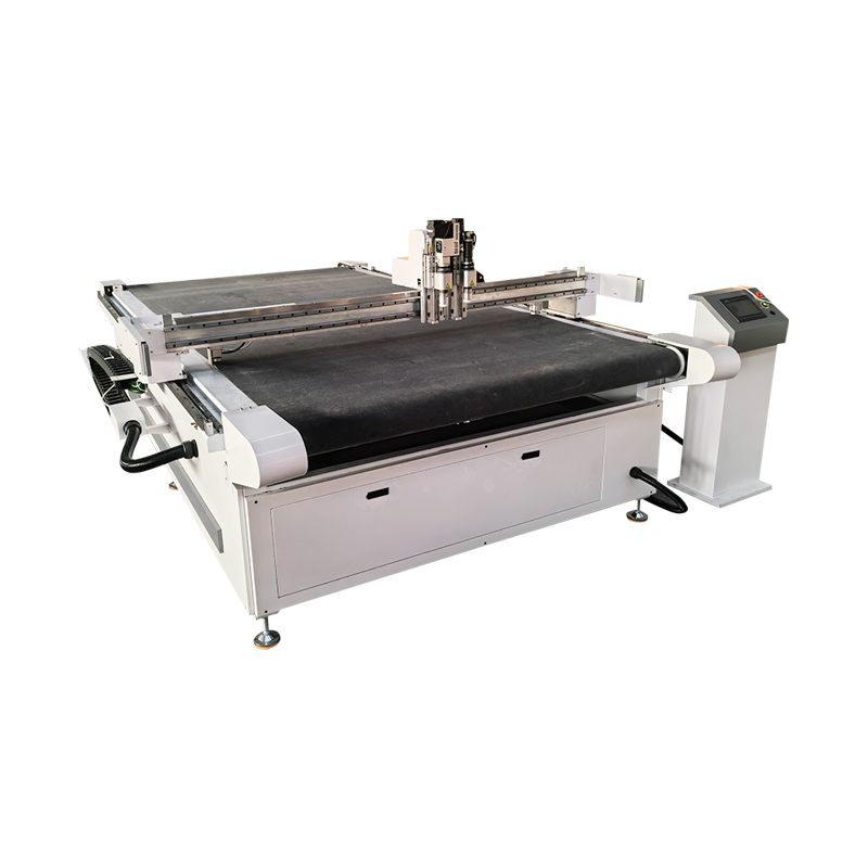 魯?shù)裾駝拥斗b布料皮革多層裁剪機地墊地毯全自動數(shù)控裁剪設(shè)備